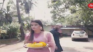 Madam Ji 2024 Hindi Hot Web Series Mangotv Episode 05 3