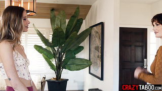 Hot MILFs masturbated at the same time