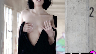 Marisa Ehret shows big tits and big ass