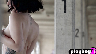 Marisa Ehret shows big tits and big ass