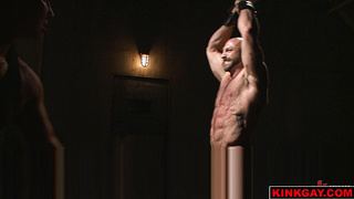 A Bodybuilder's Worst Nightmare - The Water Chamber!