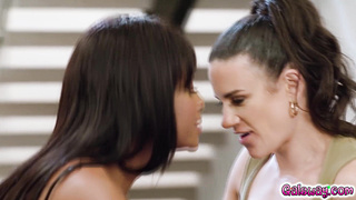 Nicole Kitt turned on by Penny's BUTT PLUG in her ass!