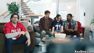 Leana got two cocks to fuck