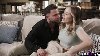 DOnor wants Anna Claire Clouds to thank him