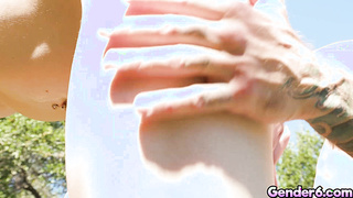 Big boobs transgender open wide her asshole for a dick