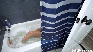 My Friend Doesnt Know I Fucked His Hot Mom