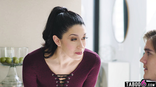 Sexy tutor gets college teens to focus