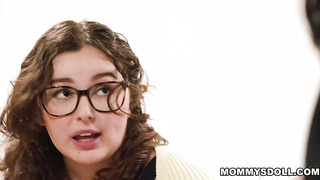 Stepmom shows stepdaughter what a strapon is