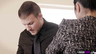 Dana Vespoli makes a move on Codey Steele