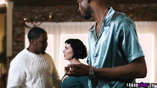 Olive Glass getting fucked in a hot threesome