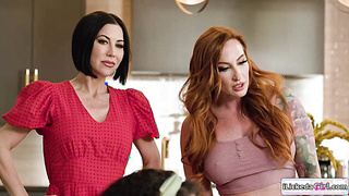 Busty stepmoms facesitting stepdaughters