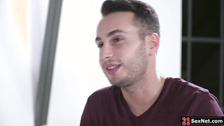 College babe giving guy bj after school