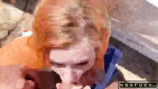 Girl Sucking Dick Stranger in Car and Fuck on a Rest