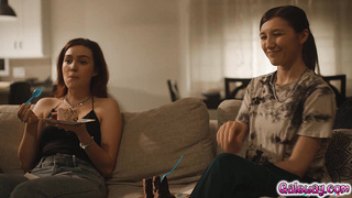 Liz Jordan tumbles upon stepmoms making out