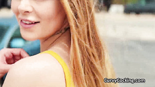 Busty rollerblading hottie craves for strangers dick