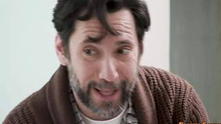 KEnzie Taylor getting hard fuck by two studs