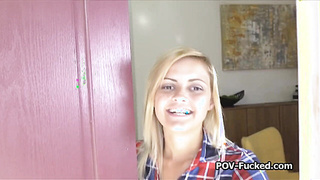 Super cool exgf wants a quickie after I visit her