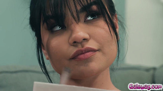 Chanel is eating out Summers pussy