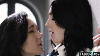 Lesbian MILF gets the waitress wet pussy