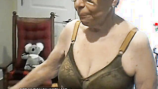 PAWG GILF Invites Stranger Over To Fuck