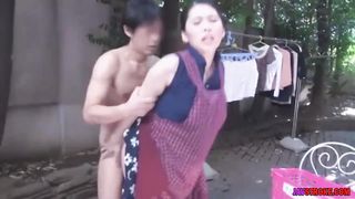 Stepson Humps his Step-Mom in Front of all the Family