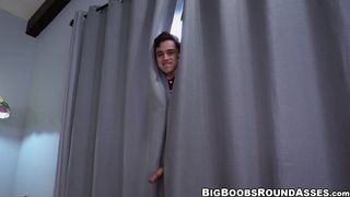 Chinese bombshell with a elastic but agrees to do her stepbrother