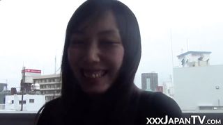 Youthfull Chinese sweetie showcasing her appetizing twat