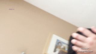 某艺术院校学舞蹈的气质美女酒店偷偷和闺蜜男友偷情啪啪,美女逼逼超敏感爽的嗷嗷大叫,担心怀孕不敢射里面