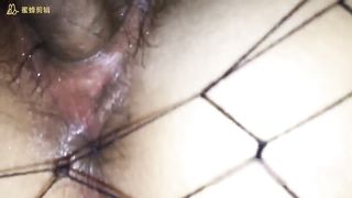 美女设计师和长屌小男友性爱视频距离特写口爆吞精