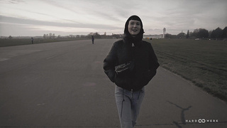 HARDWERK Ask me bang Delfine