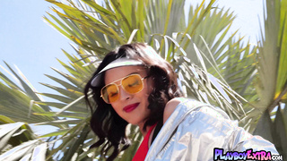 Asian babe flashes her tits and pussy