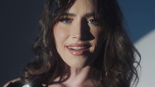 Babe waited new year in diamond lingerie