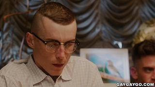 Hoss gave over Dunhams