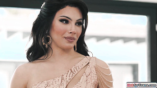 Shemale Ariel Demure gives ebony a taste