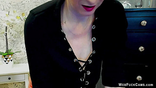 German amateur MILF flashing panties