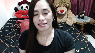 Horny Babe Wants to Be Amazing Fingers Pussy on Cam