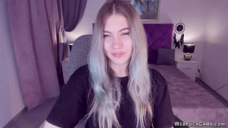 Blonde amateur Ukrainian teen SimaDark on webcam