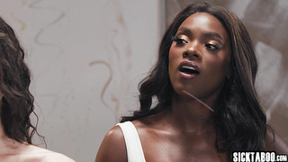 Liz Jordan is between two hot lesbians