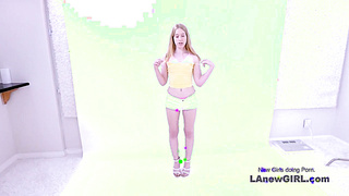 New 19 Girl Cums Hard getting her Teen Pussy Fucked