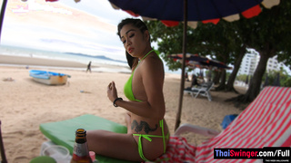 Hot Thai girlfriend sex off the beach