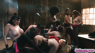 Battling it out with lesbian sex instead