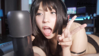 Insanely cute Tyer Waifu MILKS her man with Vacuglide.