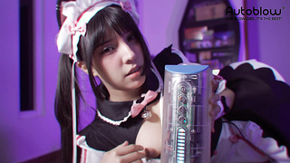 Tyer Waifu helps man CUM with Autoblow