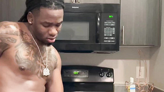 Big Ass Ebony Gets Fucked In The Kitchen