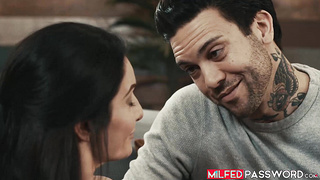 Etched Small Hands bursts his hot cum on me after hammering my vagina