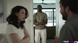 Isiah Maxwell eats out Casey Calvert yummy pussy