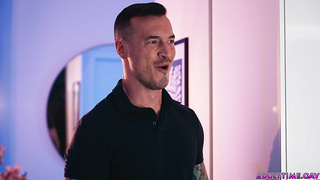 Straight guy's gives his 1st blowjob ever!