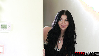 Curvy lesbian fucks hot brunette babe