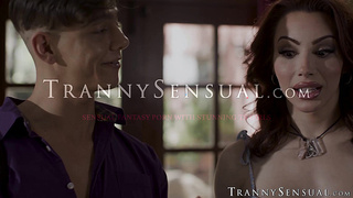 I witnessed how TS babe Ariel Demure enjoys penetrating Maya Woulfe