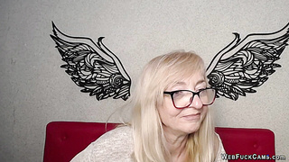 Blonde amateur MILF with glasses